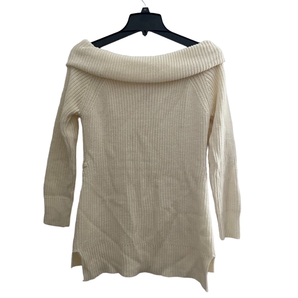 No Bounderies Off-shoulder Sweater